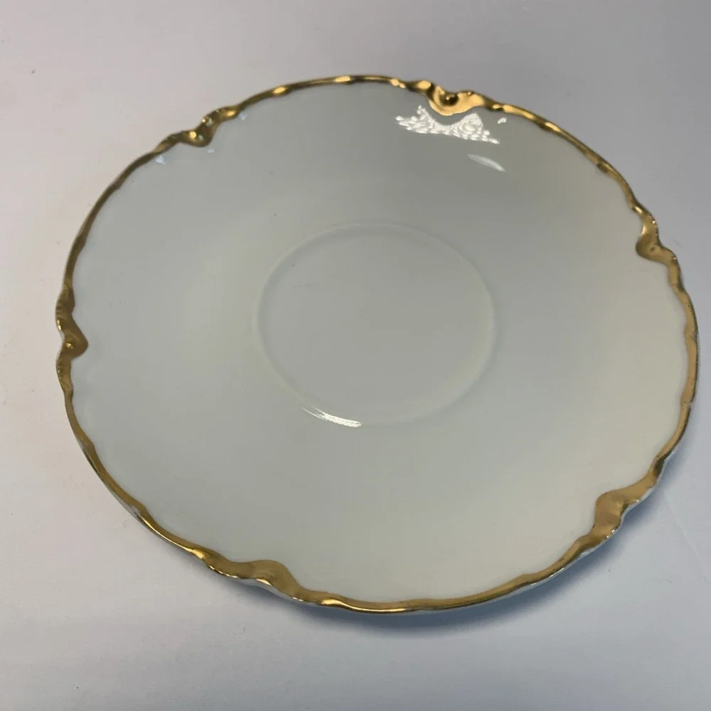 Haviland Limoges France Tea Cup Saucer Set White Gold Encrusted‎ Scalloped Edge